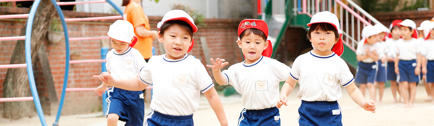 勝山幼稚園の教育のメインビジュアル